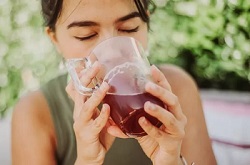 pomegranate-juice-for-healing-250x165-a-treasure-trove-of-incredible-online-finds. pomegranate juice benefits for heart health